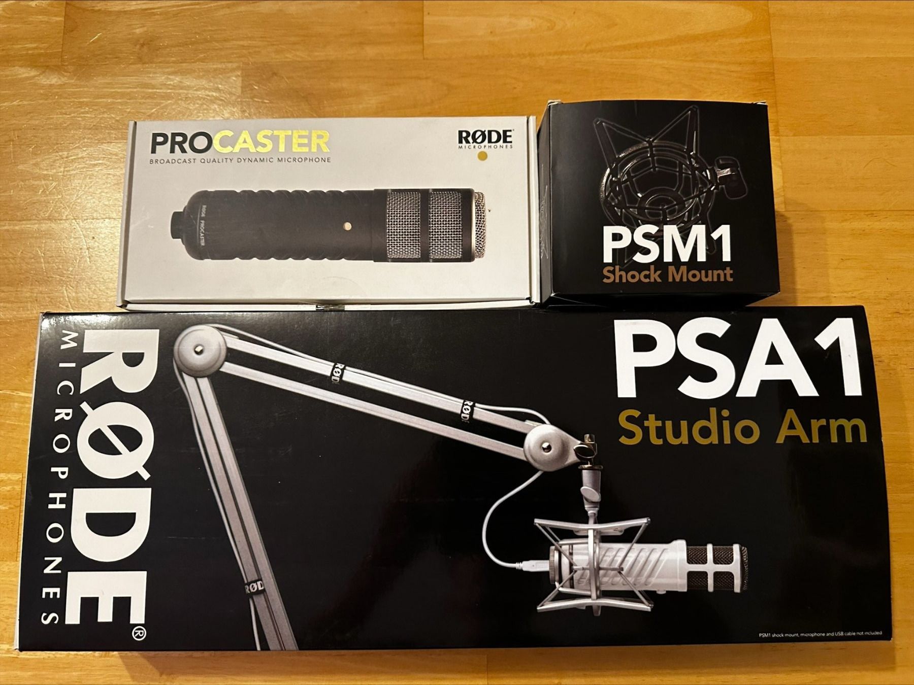 Røde Mikrofone: Rode Procaster set mit Shock Mount & Studio arm – Neu (gemäss Beschreibung) aus Unterkulm von