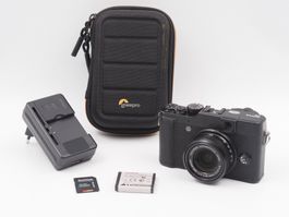 Fujifilm X10 Kompakt Kamera (26092502P30)
