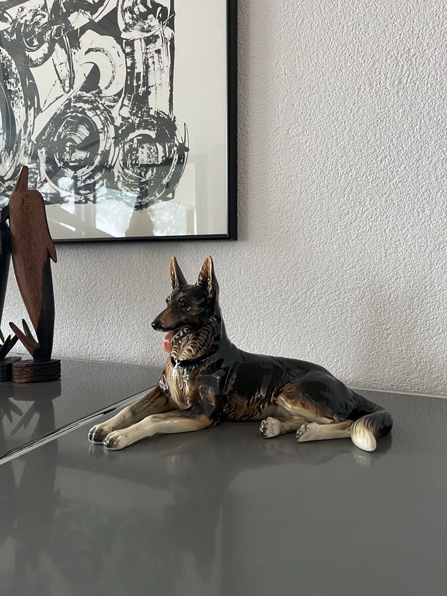 Figuren: Schäferhund Porzellan gemarkt – Gebraucht aus Bellach von 2ndBox