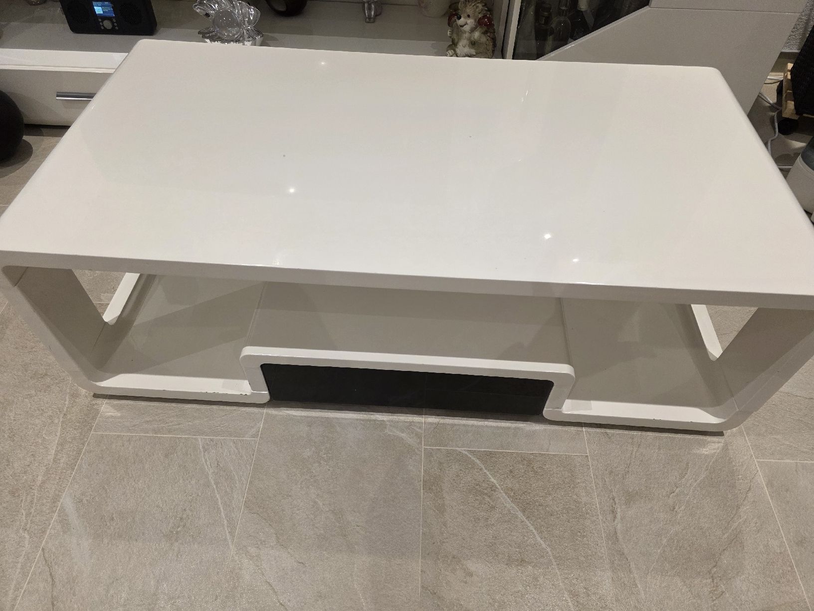 Conforama Tische: Weisser Design Couchtisch mit Schublade – Gebraucht aus Toffen von ver_x68f 6