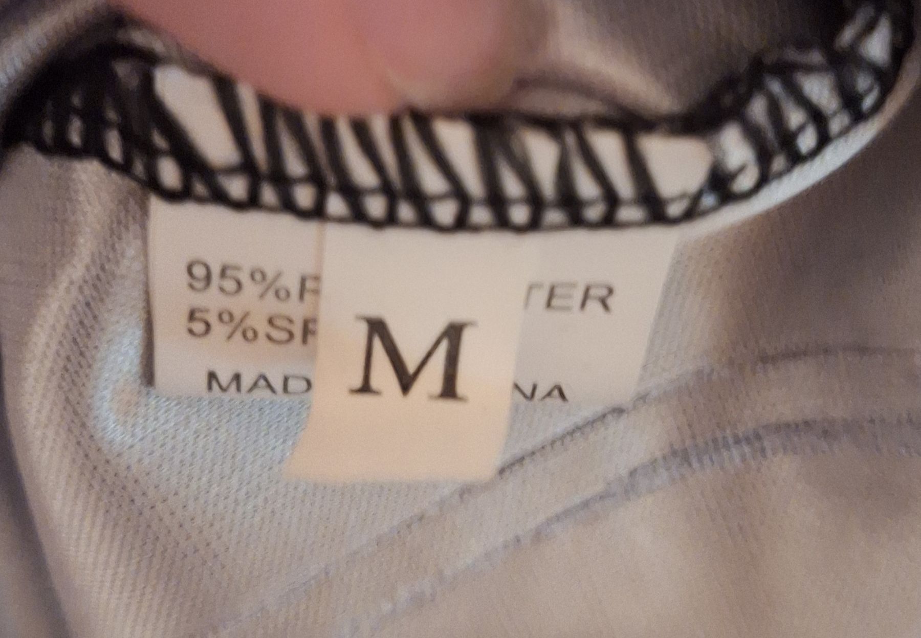 Vestiti: Damen Kleid schwarz-grau mit Steinen langarm neuwertig – Nuovo (secondo la descrizione) da Oberuzwil venduto da kia_s007 2