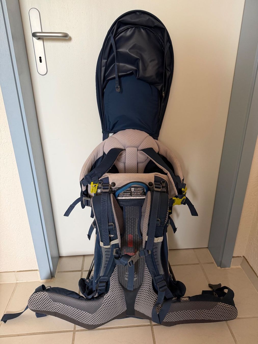 Deuter Bauch- & Rückentragen: Deuter Kid Comfort Tragerucksack – Gebraucht aus Speicherschwendi von soraythus 4
