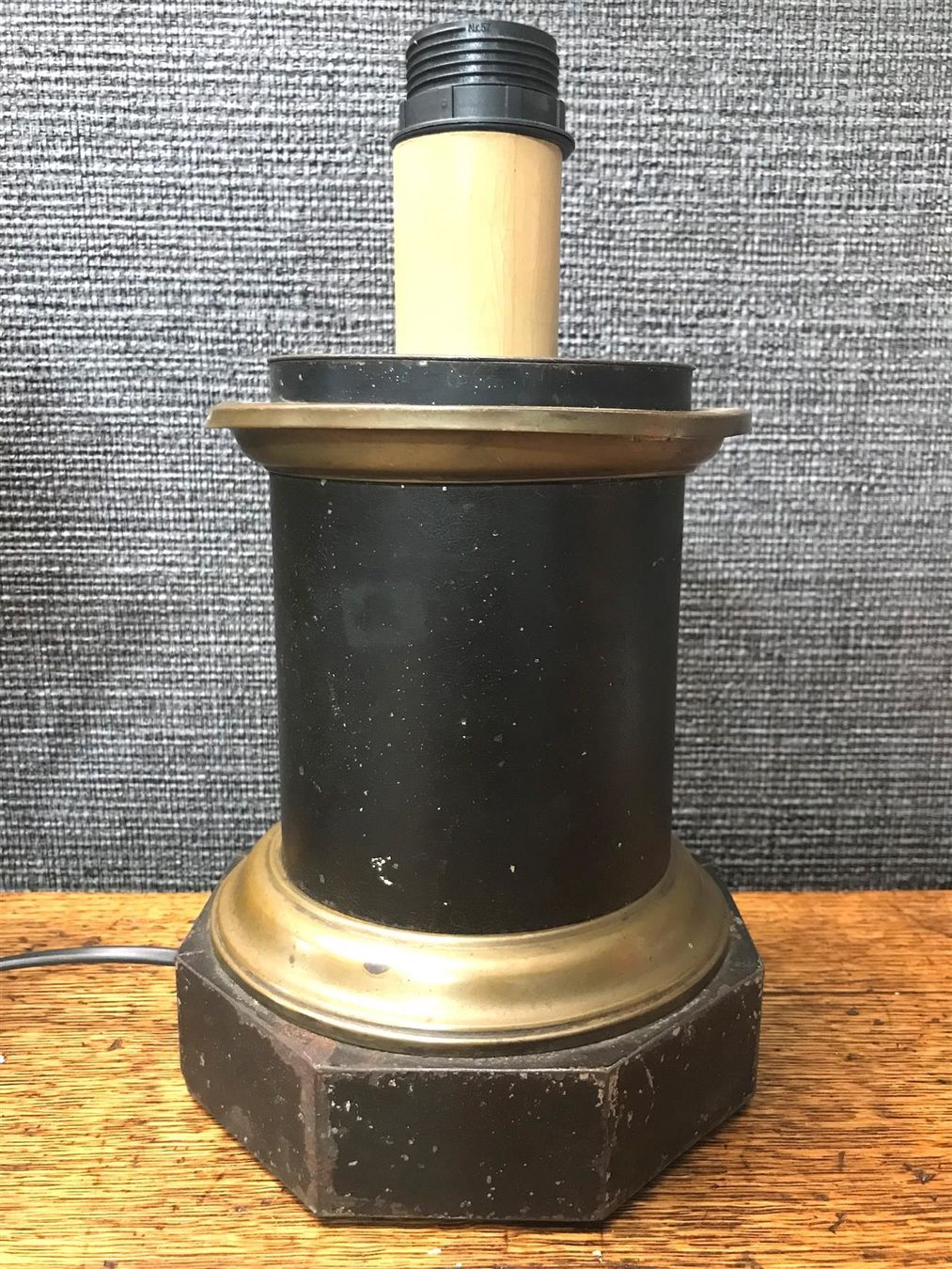Lampade: Lampe Sockel um 1880  Messing & Eisen, a – Usato da Laufenburg venduto da industrial-silence 1