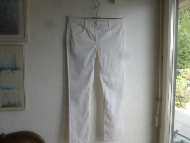 Hosen: Hose Weiss Gr. 44  100 % Baumwolle – Neu (gemäss Beschreibung) aus Hinwil von Glasperlen