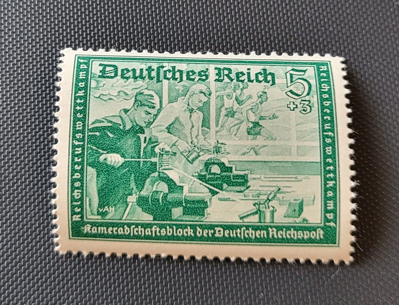 Tutti i francobolli: Deutsche Reich 1939 briefmarke – Nuovo (secondo la descrizione) da St Gallen venduto da Stampsalshobby