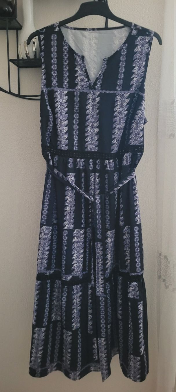 H&M Kleider: Robe  taille 3XL – Neu (gemäss Beschreibung) aus Vevey von x_y_f 1