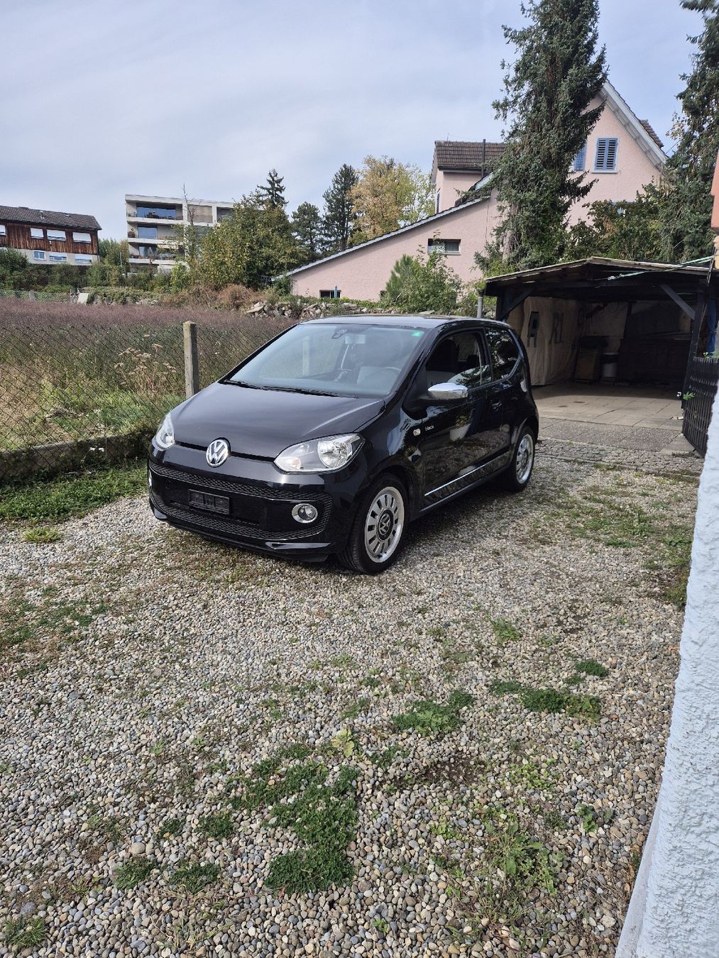 VW Autos: Vw UP 1.0 MPI  black – D'occasion à kloten par eismeister33