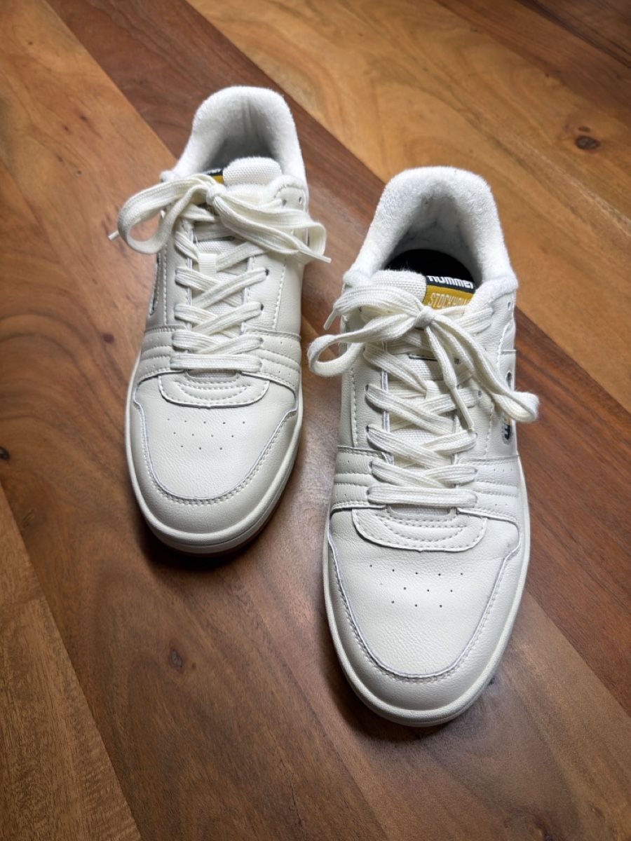 Hummel Scarpe da uomo: Hummel Sneaker – Usato da Wohlenschwil venduto da TheRDN