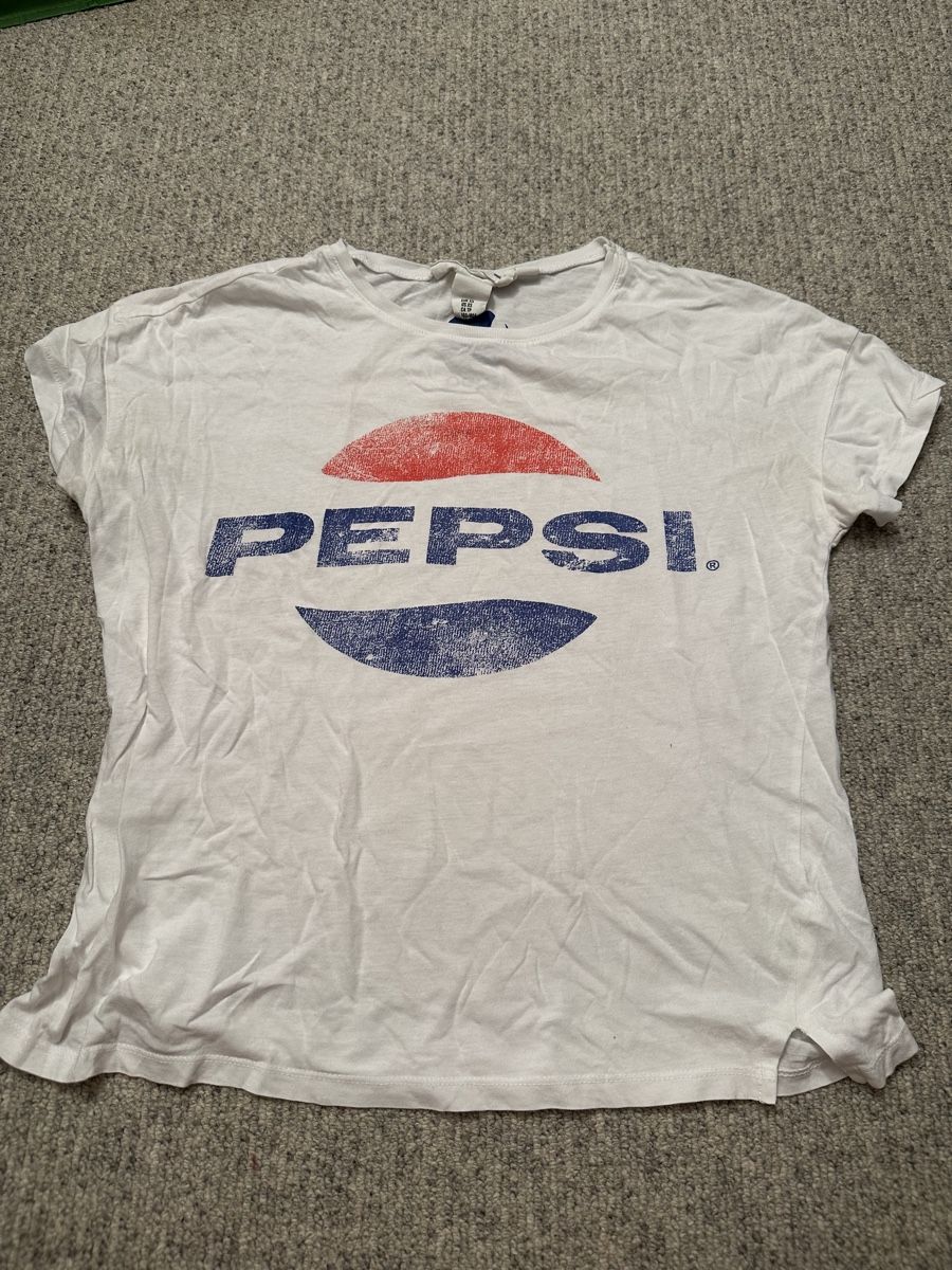 T-shirt: PEPSI T-SHIRT – Usato da Richterswil venduto da Tamtamgirl2