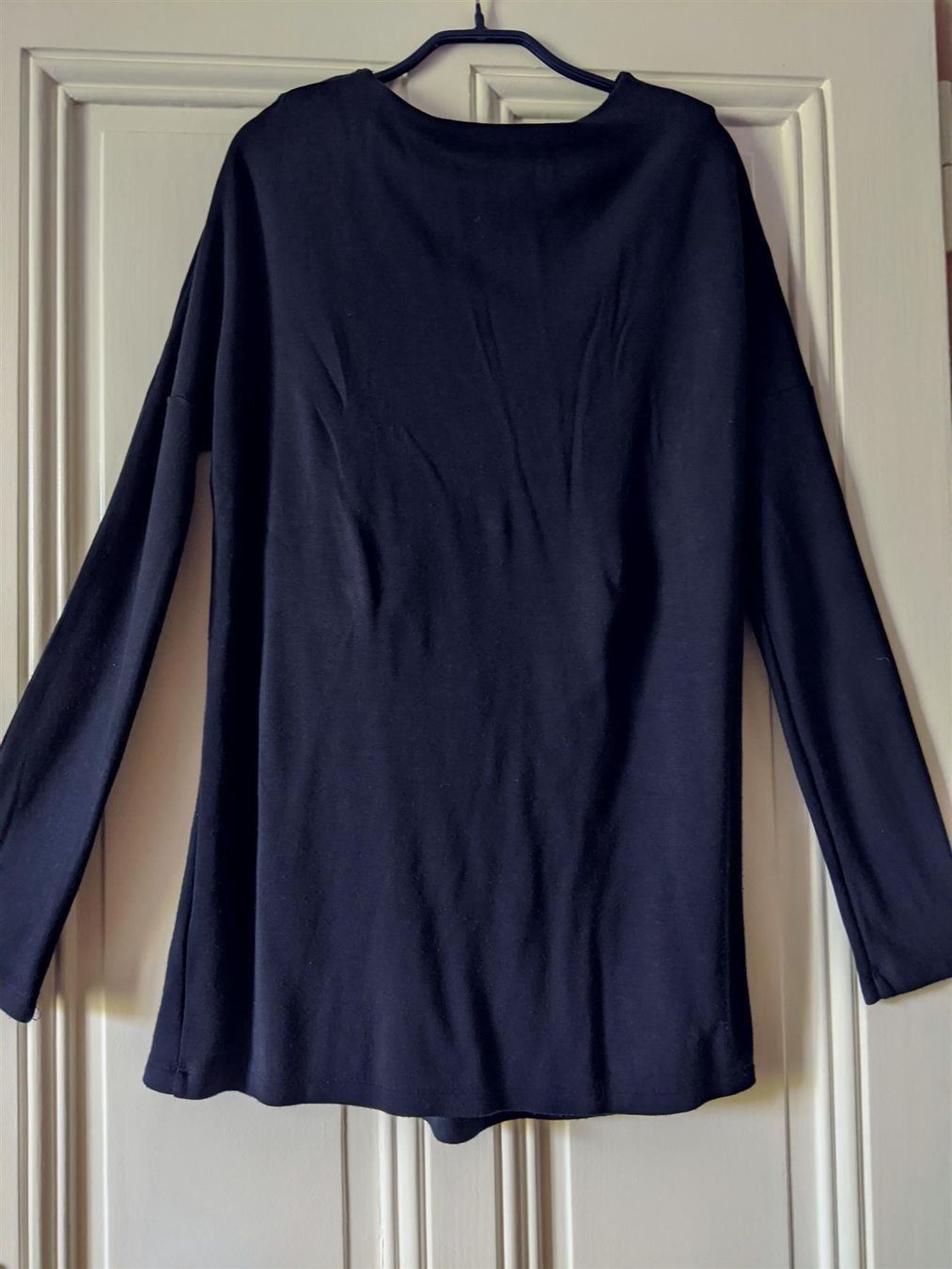 Cos Pulls & Sweat-shirts: COS : Pull marine drapé S-M-L – D'occasion à Petit-Lancy par lilycerise 4