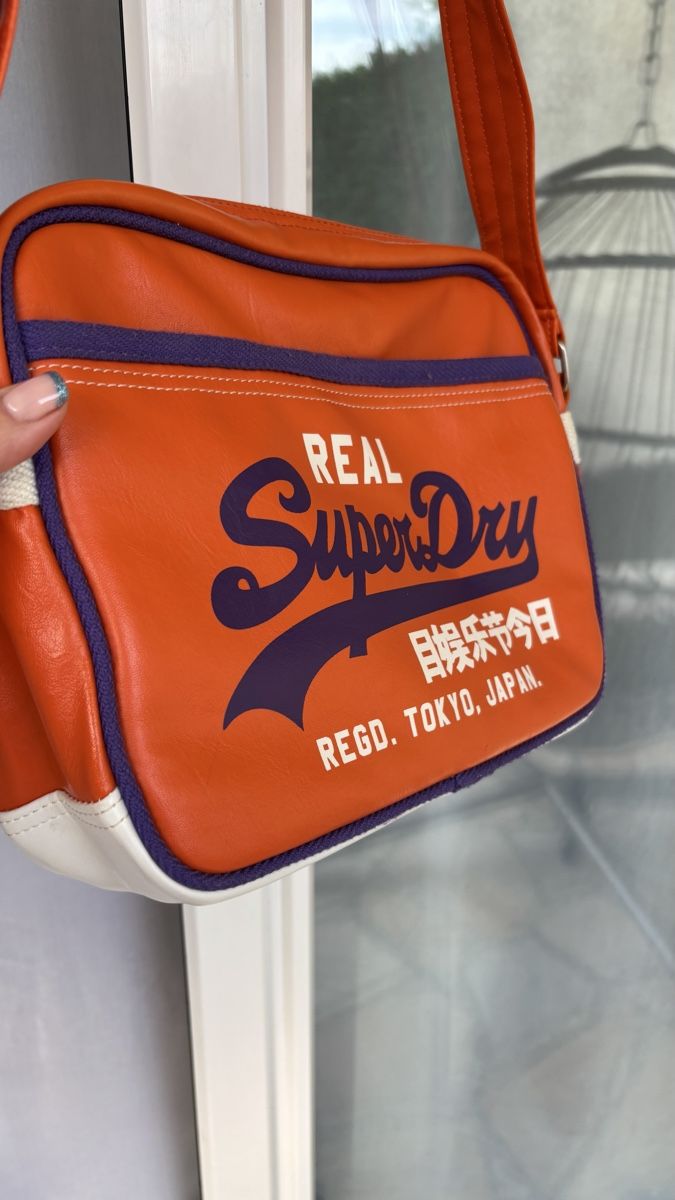 Superdry Borse: Tasche Superdry – Usato da Volketswil venduto da Irkasha 1