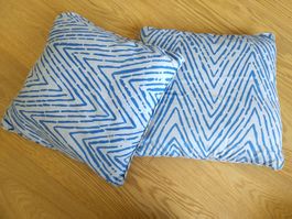 2er Set Deko Kissen, blau- grau gemustert, Interio