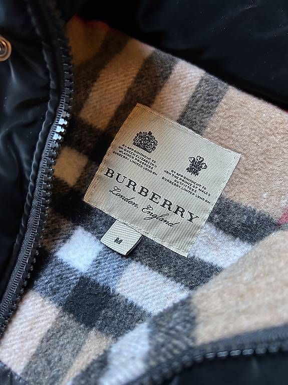 Burberry Vestes: Burberry Jacke / Down Puffer Jacket – D'occasion à Hausen AG par Moritzboehme 2