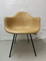 Eames Armchair Fiberglass