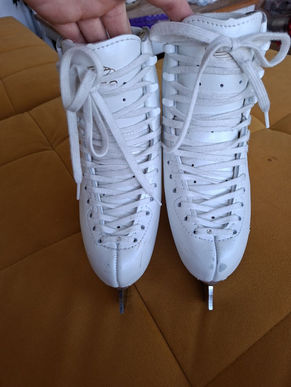 Edea Pattini da ghiaccio: Edea Overture Eiskunstlaufschuhe, Grösse 225 B, Winterspass⛸ – Usato da Diepoldsau venduto da Tiaraa1 4