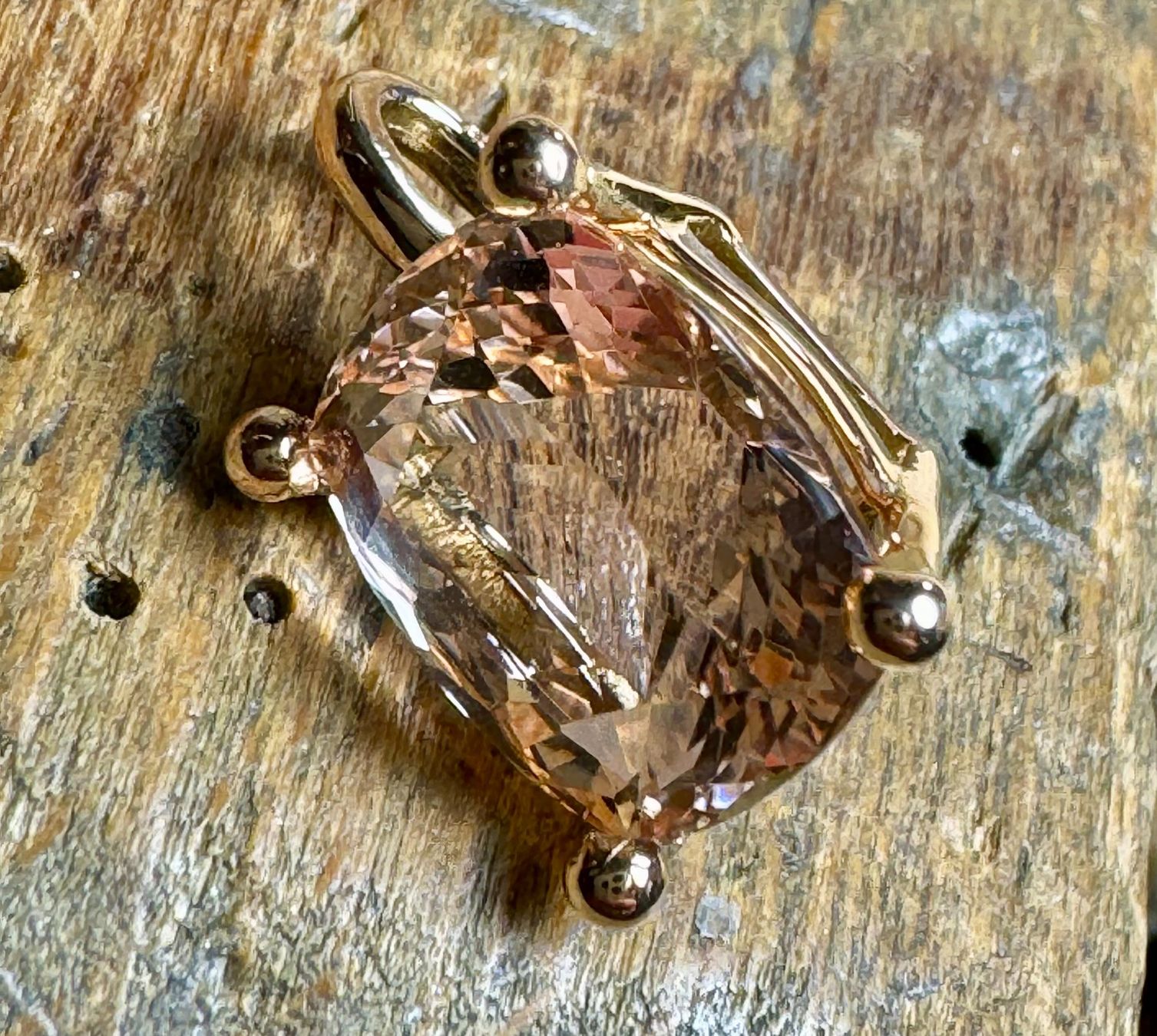 Ciondoli: Magic Morganit - Rotgold-Anhänger und Edelstein – Nuovo e nell'imballaggio originale da Jona venduto da Herzschmiede 4