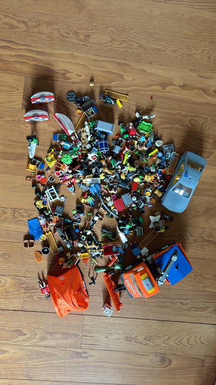 Playmobil Jouets: Riesiges Playmobil Konvolut – D'occasion à Ennetbaden par r_erne