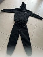 Schwarzer Cloud Nine Jogginganzug - Ideal für den Winter!