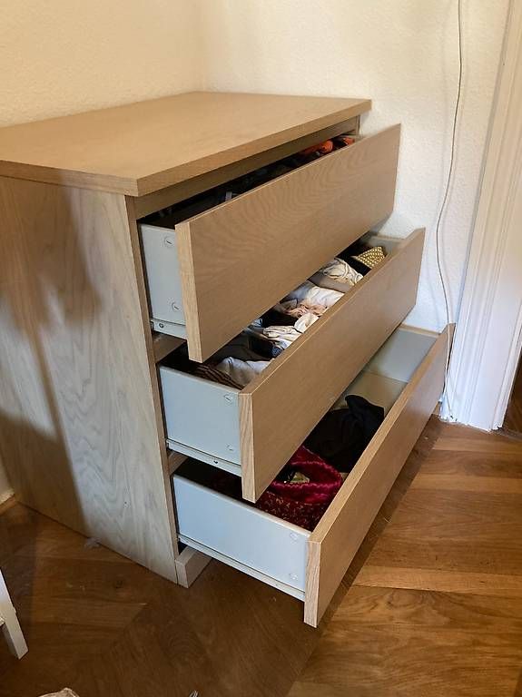 Cassettiere: Ikea Storklinta Kommode – Usato da Basel venduto da tfaber 2