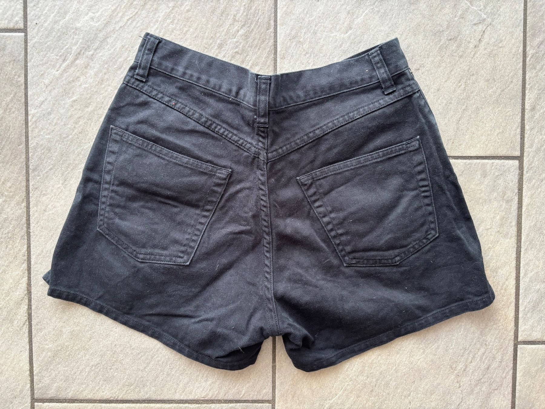 Pantaloni: Shorts, schwarz, Gr. XS – Usato da Sins venduto da sinserin 1