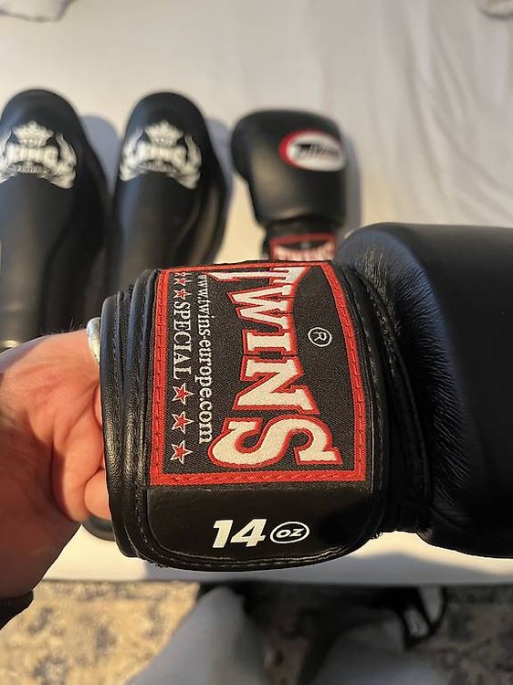 Kick Boxing Set (Gebraucht) in Spreitenbach für CHF 199 – nur Abholung ...
