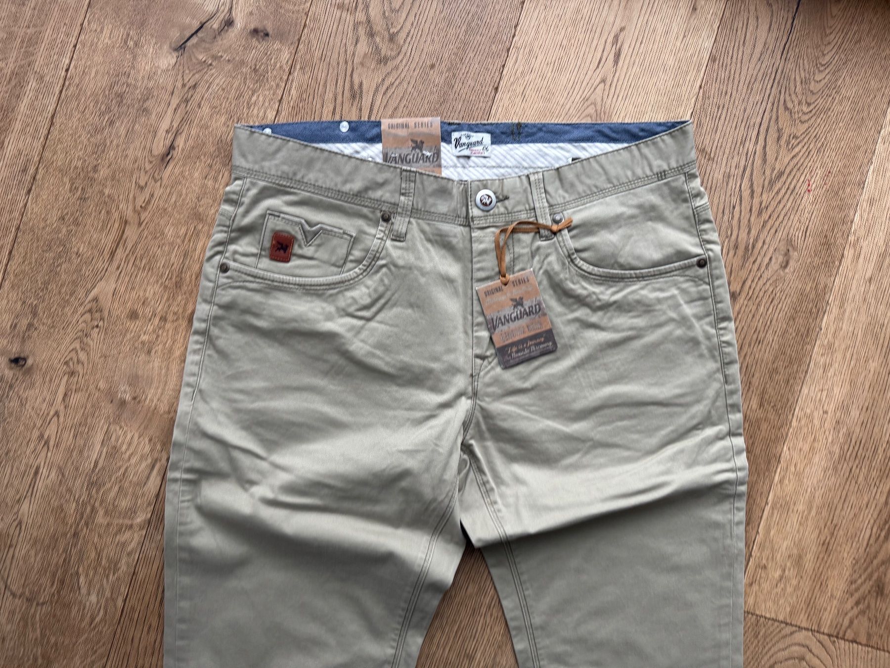 Pantaloni: Hose Vanguard //NEU// 32/32 – Nuovo (secondo la descrizione) da Stettfurt venduto da outlet72 3