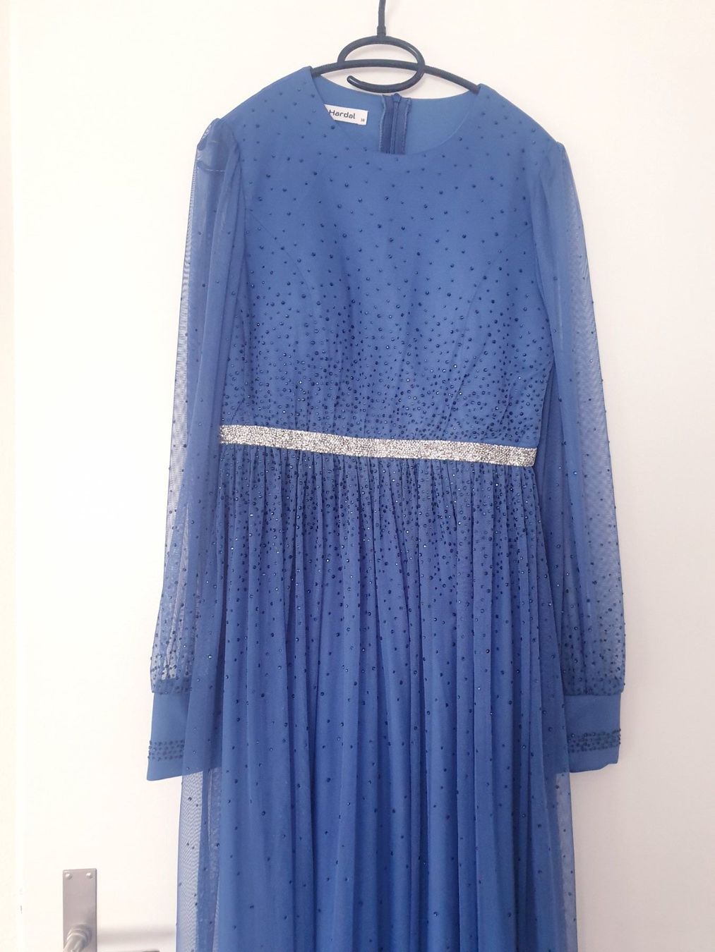 Vestiti: Tüllkleid – Usato da Thayngen venduto da Yildiz 3
