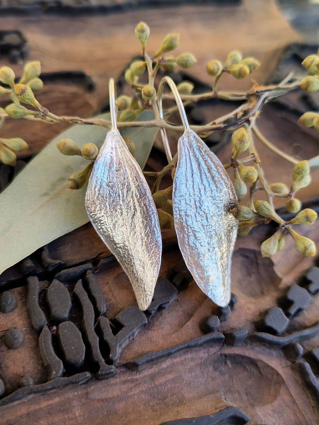 Orecchini pendenti & Orecchini a lobo: Silber-Ohrhänger Mistel – Nuovo e nell'imballaggio originale da Lauperswil venduto da Naturhandwerk