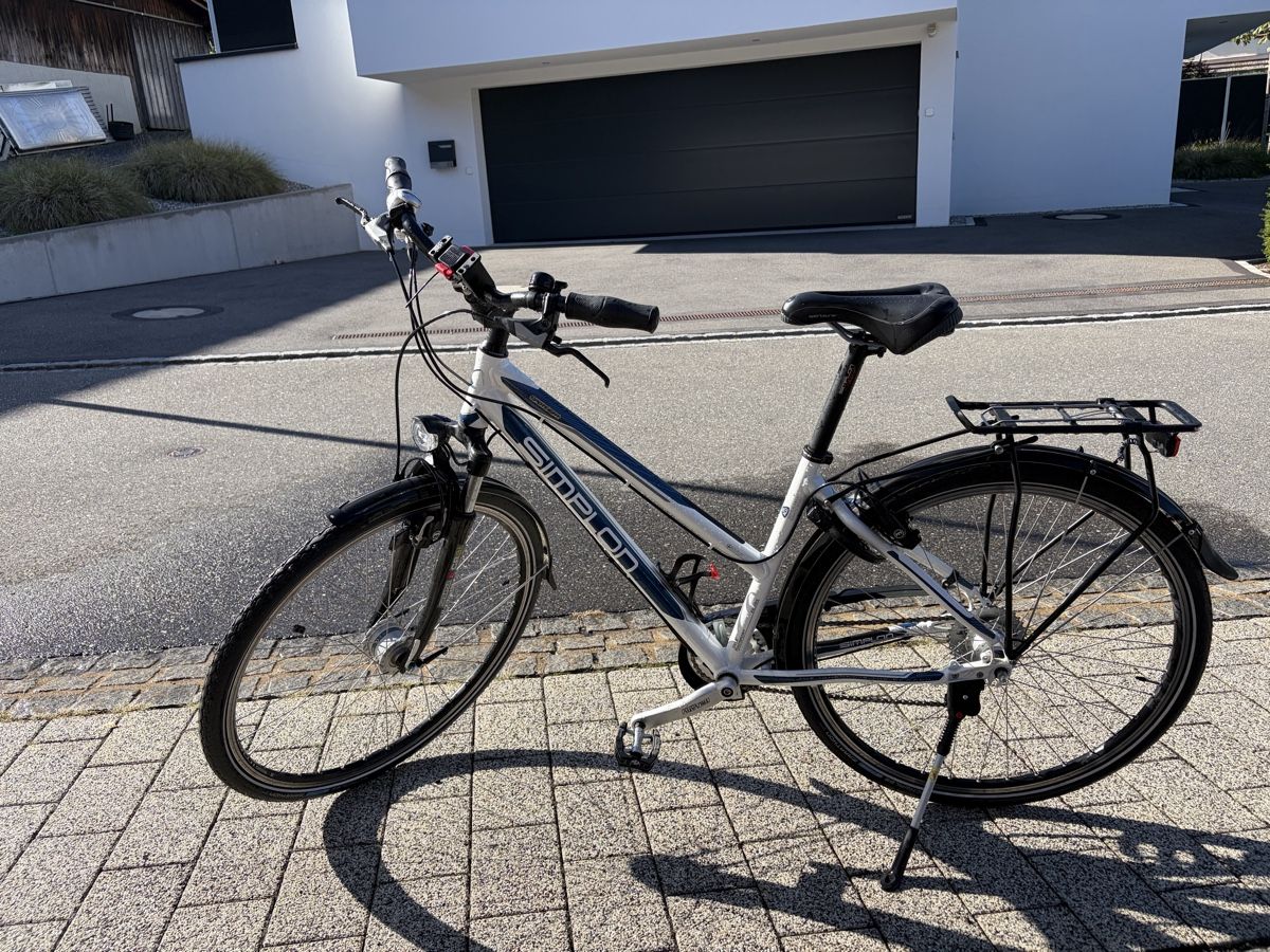 Simplon Biciclette: Simplon Damenvelo weiss/blau – Usato da Eschen venduto da Lisi117