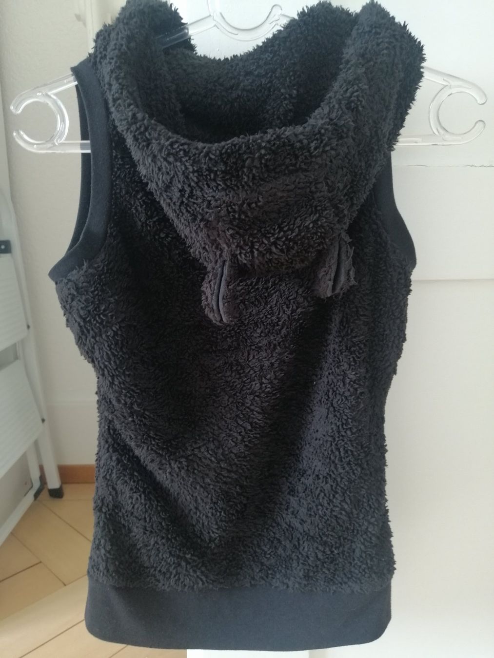 Gilets & Westen: Gilet Teddy schwarz Urban Classics – Gebraucht aus Biel/Bienne von M.D.C 1