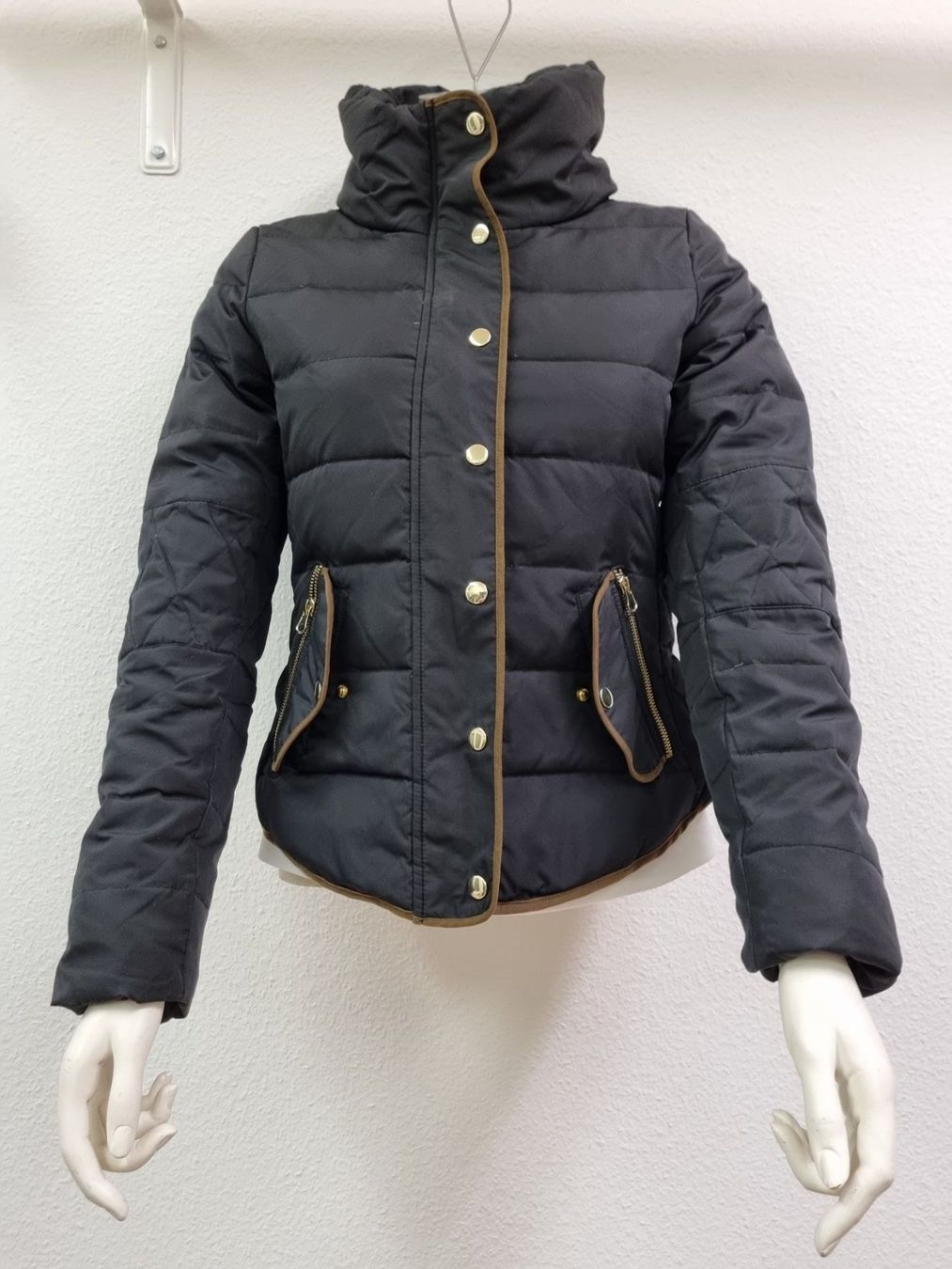 Vero Moda Giacche: Vero Moda Jacke Grösse M – Usato da Schönenwerd venduto da Chez_Mimi