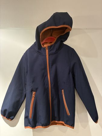 Tolle Softshelljacke Gr. 122, Neu