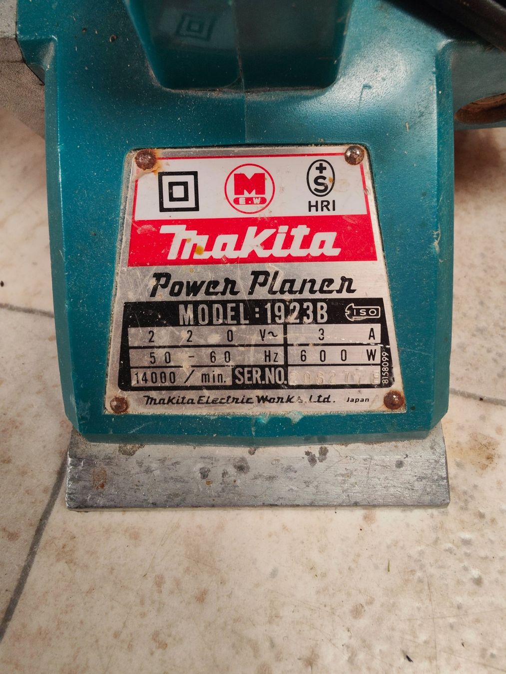 Makita Tutte le macchine: Makita Hobelmaschine - Model 1923B – Usato da Schöftland venduto da sil_bn9x 1