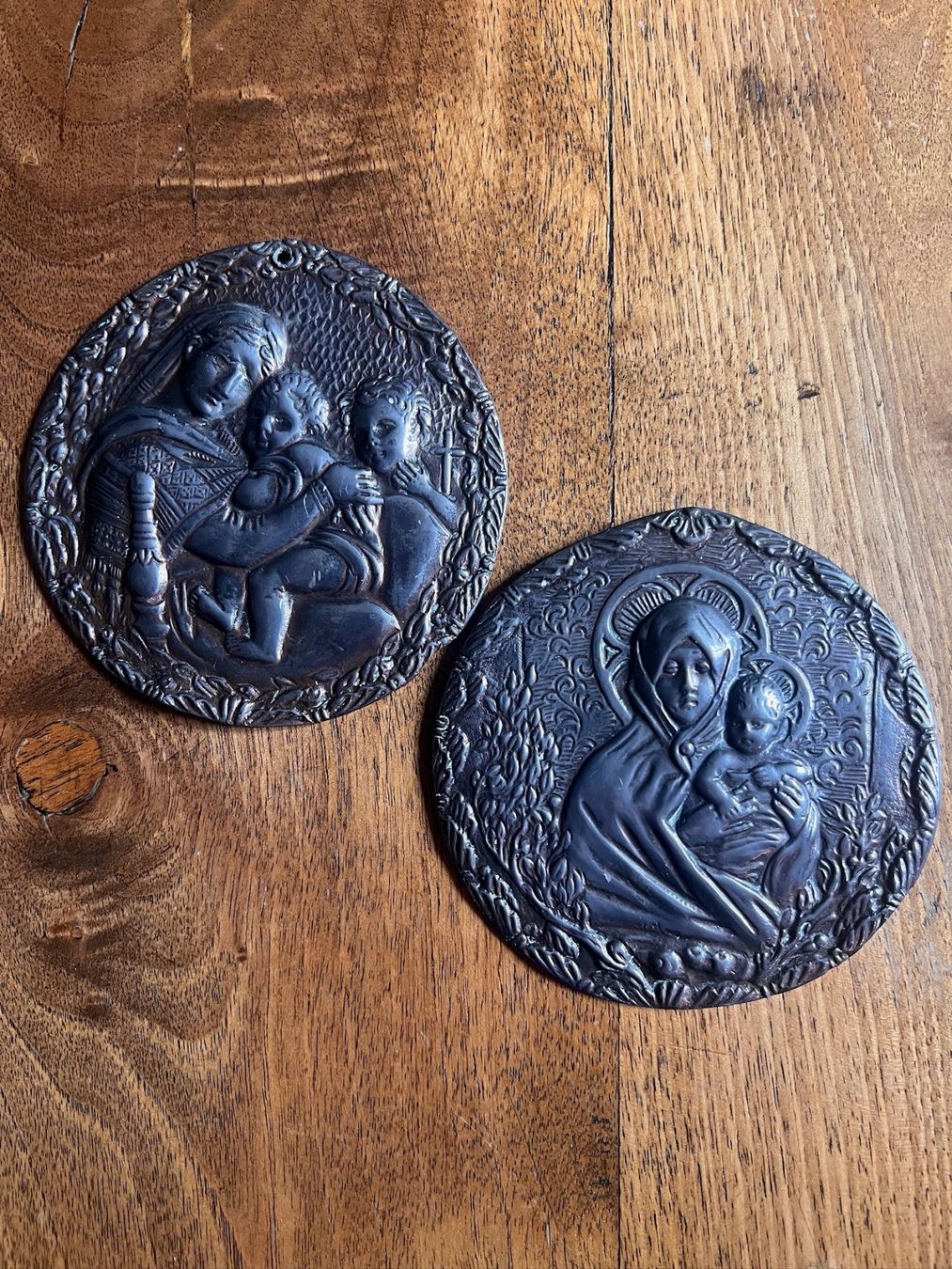 Medaglie: Paar antike Andachtsmedaillons – Usato da Riva San Vitale venduto da AM25 4