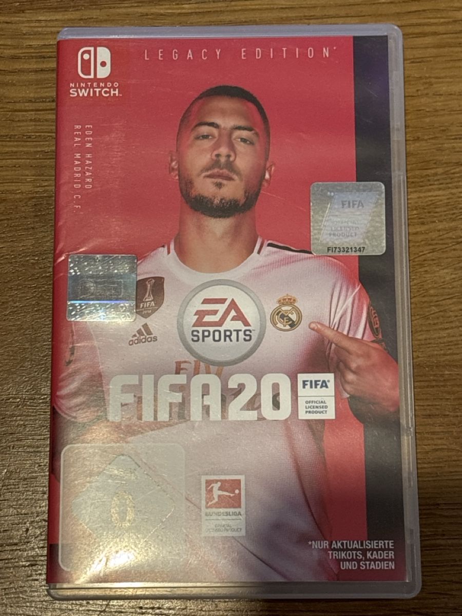 Nintendo Spiele: Nintendo Switch FIFA 20 Legacy Edition – Gebraucht aus Basel von Pje_english