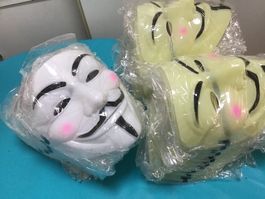 37 masques anonymous, vendetta, Guy Fawkes