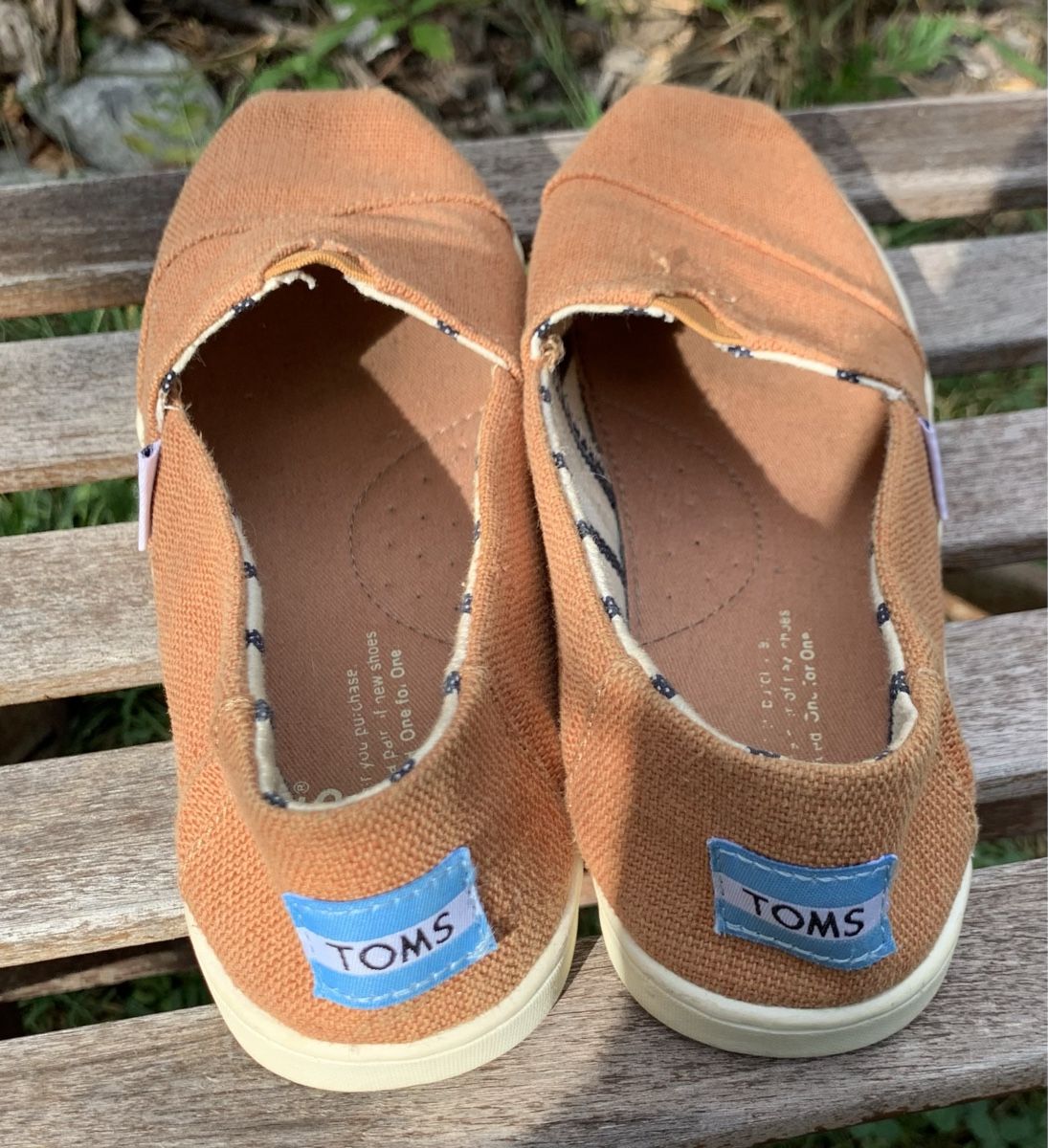 Toms Schuhe für Jungen: Neuwertige Toms gr.35 – Neu (gemäss Beschreibung) aus Bonaduz von padia3 1