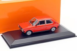 VW Polo I Phase I 1975-1979 rot.       1:43 von MaXichamps /