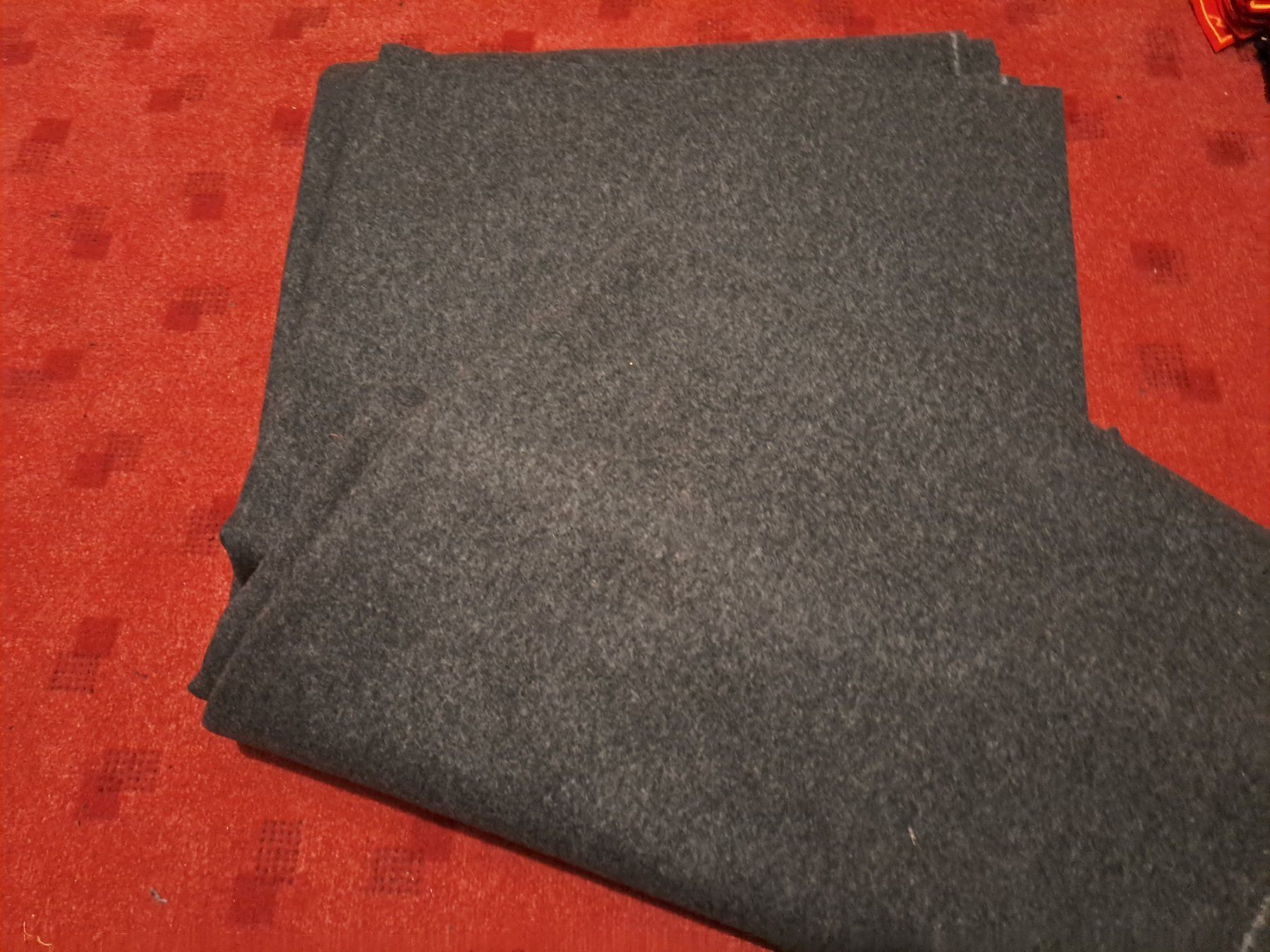Schweizer Armee Uniformi: Tanniger Uniformstoff, Neu , 1,5m / 3m. – Nuovo (secondo la descrizione) da St.Gallen venduto da Infanteriewerk 1