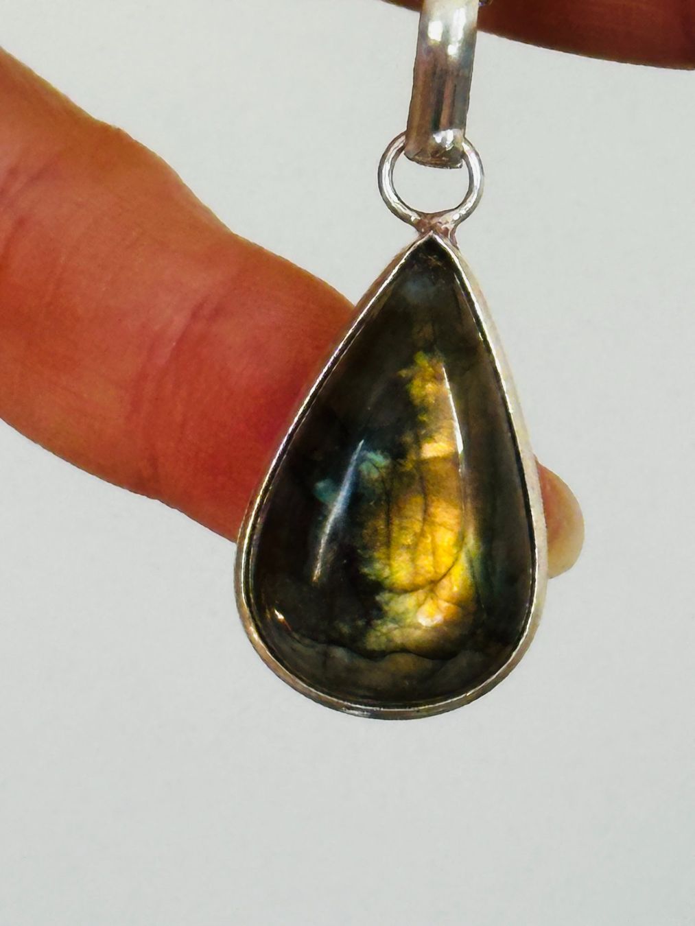Catenine: Labradorite necklace – Nuovo e nell'imballaggio originale da Genève venduto da AGBERG 1