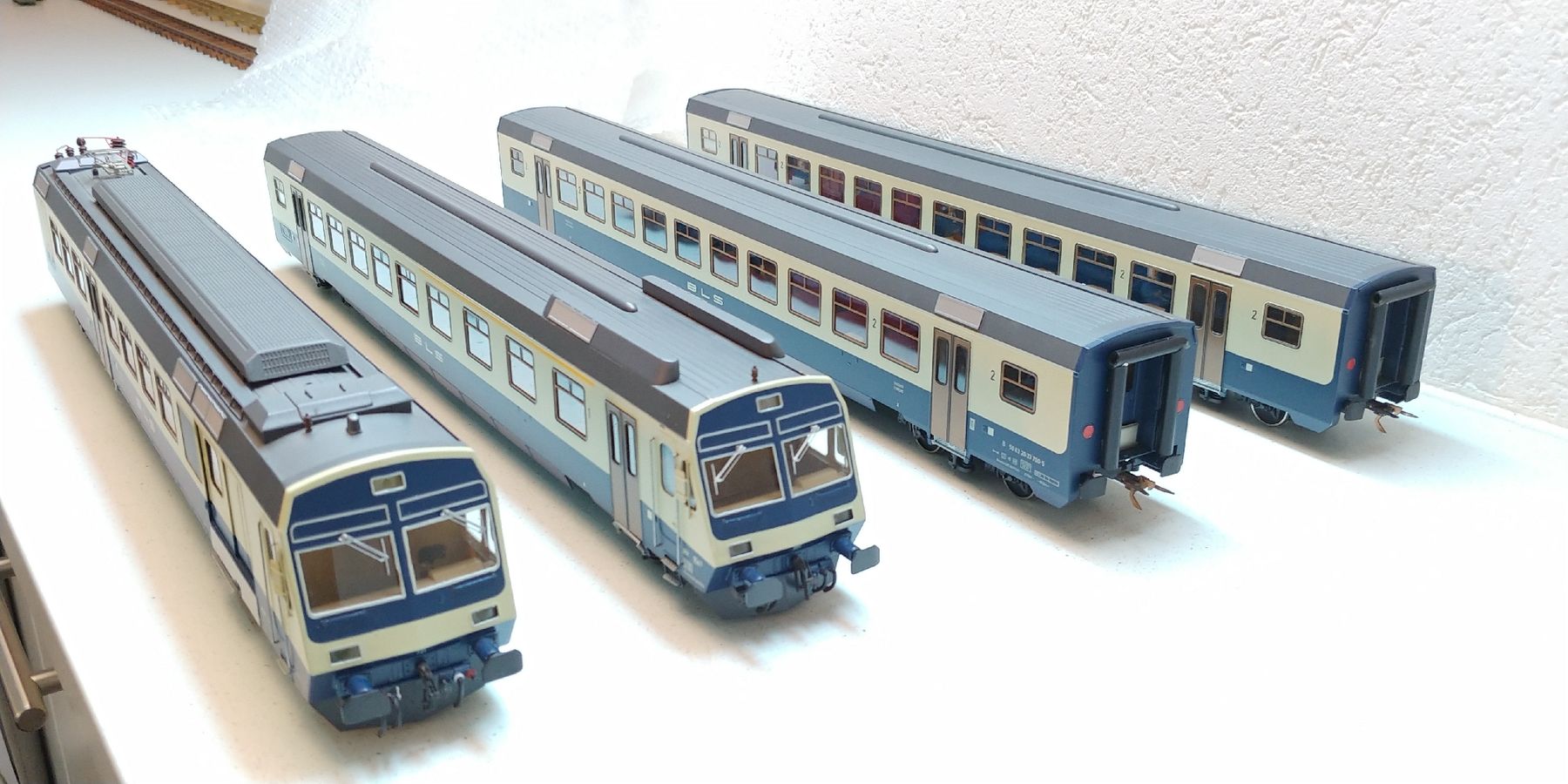 Modellini di ferrovie: SMF BLS Triebzug 4 teilig 0 – Nuovo (secondo la descrizione) da Waltenschwil venduto da Feacli 1