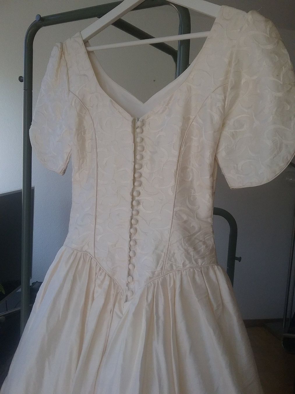 Vestiti: Brautkleid aus Rohseide – Usato da Thalwil venduto da Hcdavalanche 3