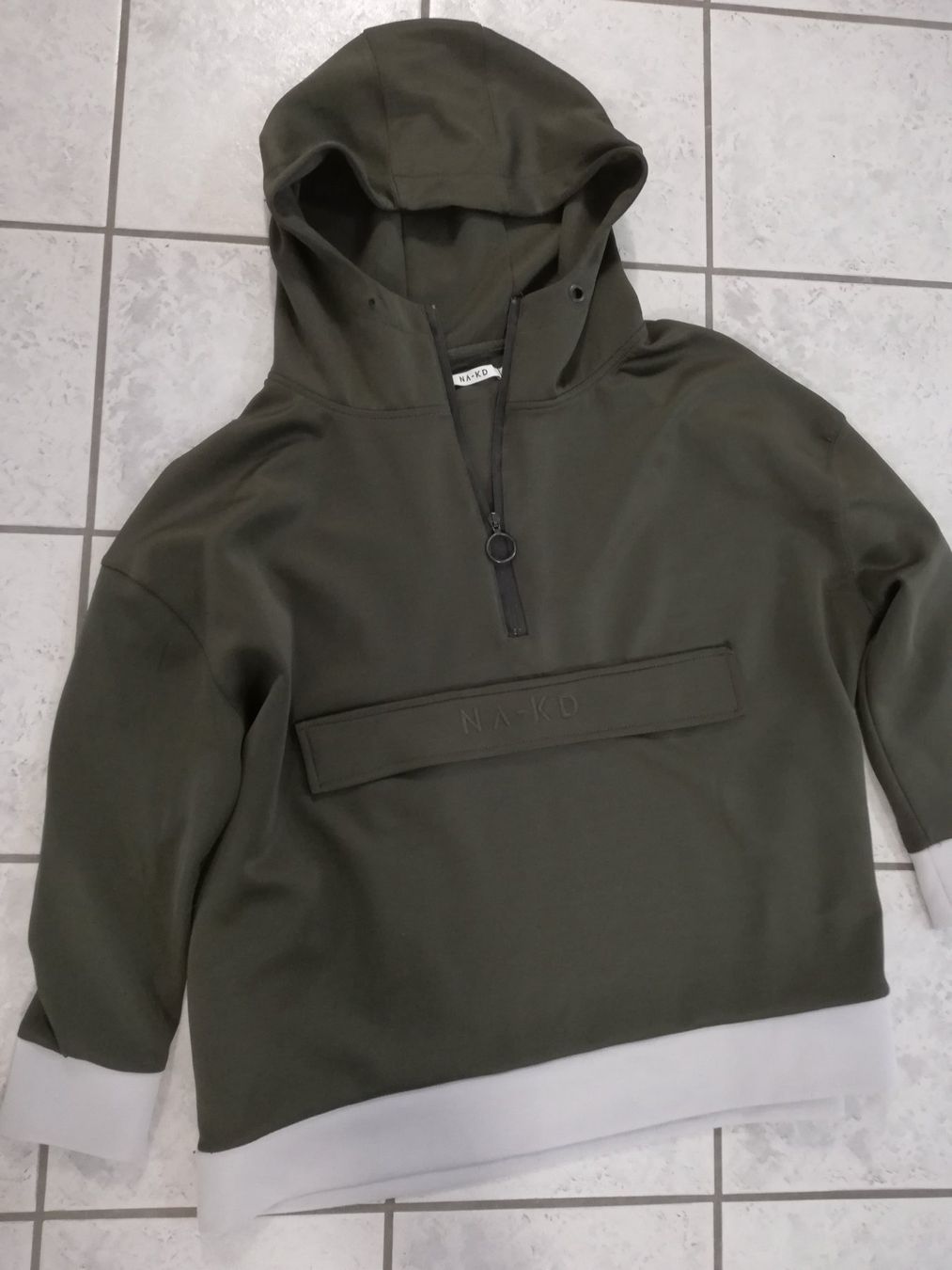 Na-kd Maglioni & Felpe: NA-KD Hoodie Gr S – Usato da Untersiggenthal venduto da Marlen59 3