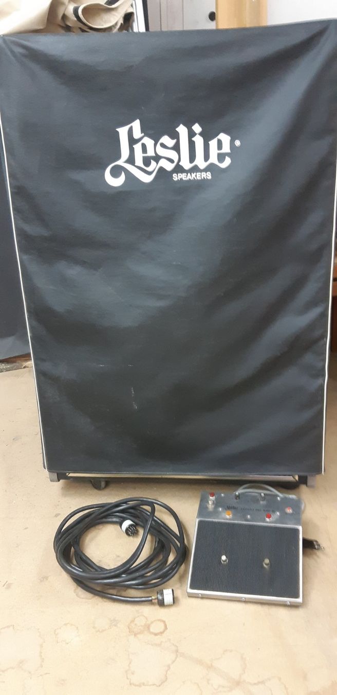 Hammond Strumenti musicali: Hammond Portabel mit Leslie 760 – Usato da Zäziwil venduto da jolefi 3