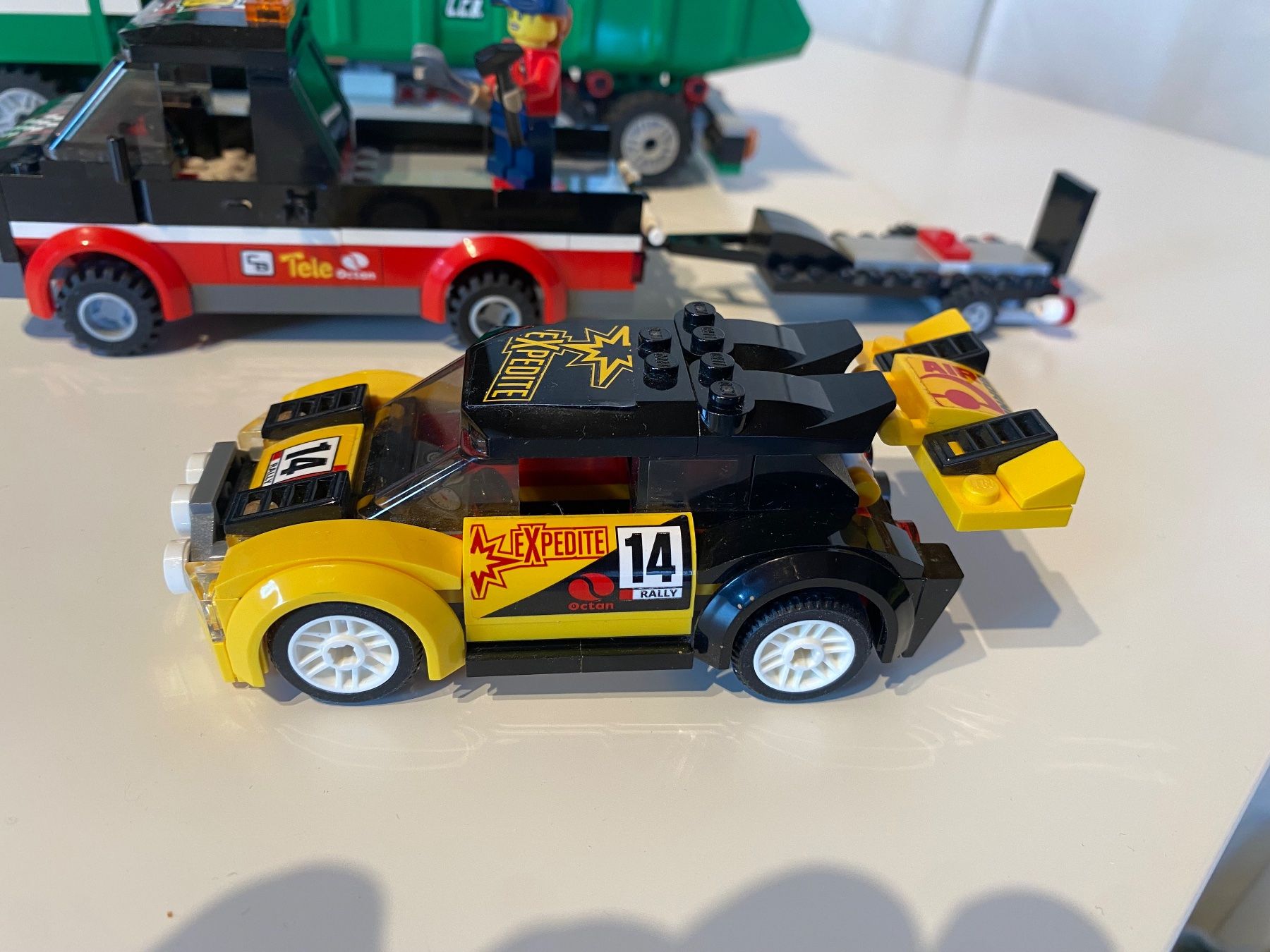 Lego Giocattoli: Lot de véhicules LEGO – Usato da St-Prex venduto da Okoala 2