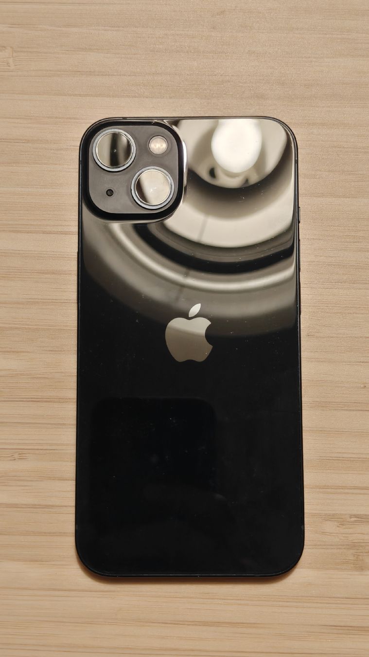 Apple Telefoni cellulari / Smartphones: iPhone 13 128Gb Midnight – Usato da Nyon venduto da Mumucelo 3