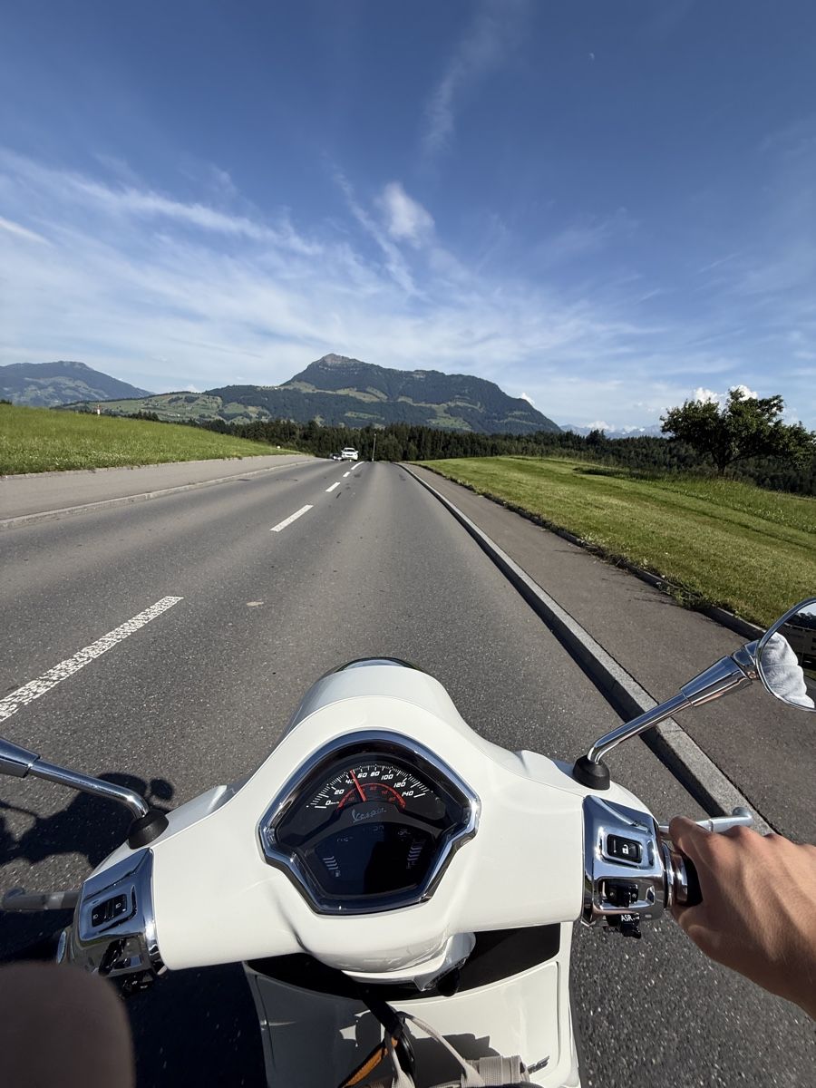 Vespa Scooters: Vespa 125 GTS Super  – D'occasion à Ebikon par mar_s8j2 1