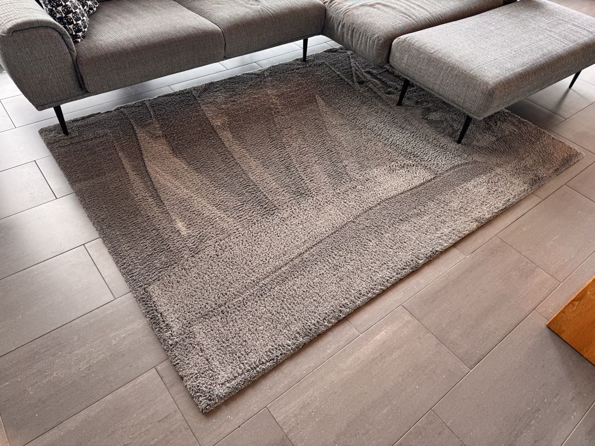Tappeti: Teppich 230 x 160 cm – Usato da Pieterlen venduto da Paddlae7
