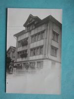 UNBEKANNT AR? Herrschaftliches Haus mit Bewohnern