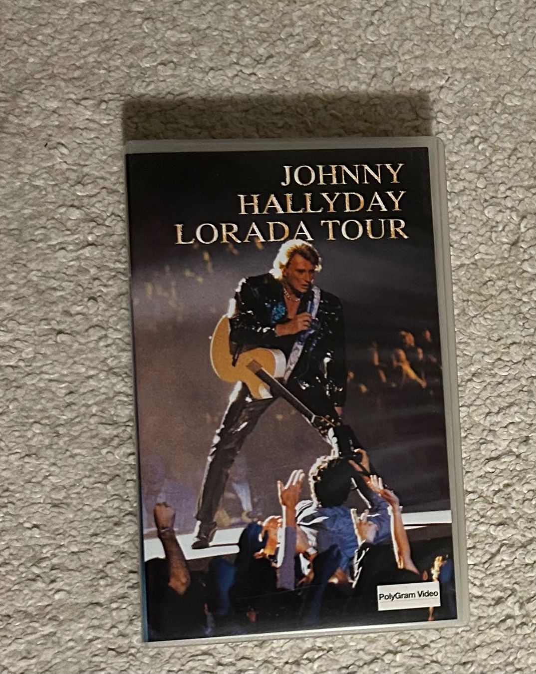 Tutti i VHS: K7 vidéo Johnny Hallyday – Usato da Vionnaz venduto da Tchabels